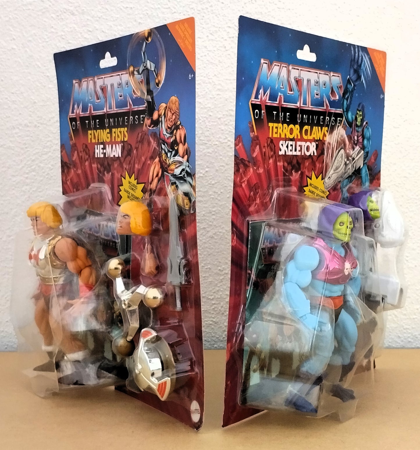 Masters Of The Universe Origins Deluxe Flying Fist He-Man & Terror Claws Skeletor Mattel
