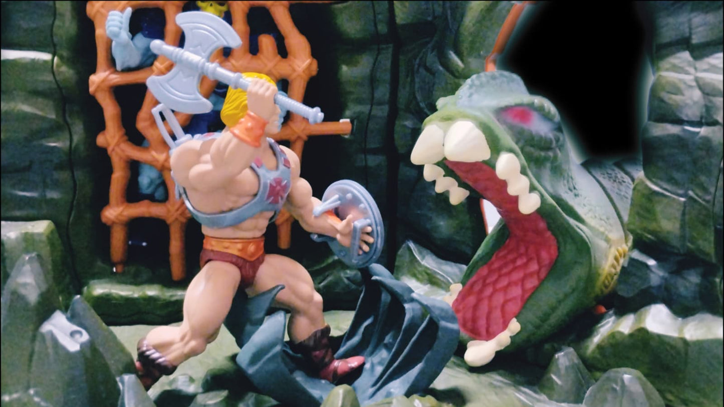 MOTU Second Edition Dreadful Dragon Hand Puppet ToyPlosion Exclusive